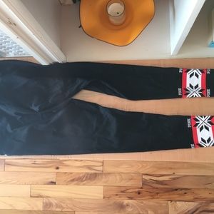 PINK Victoria Secret Holiday Leggings Never Worn